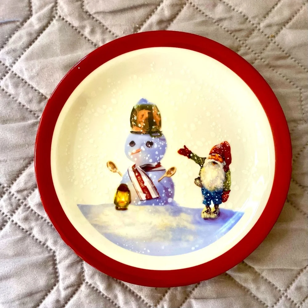 Williams Sonoma Nordic Elf Dessert Plate